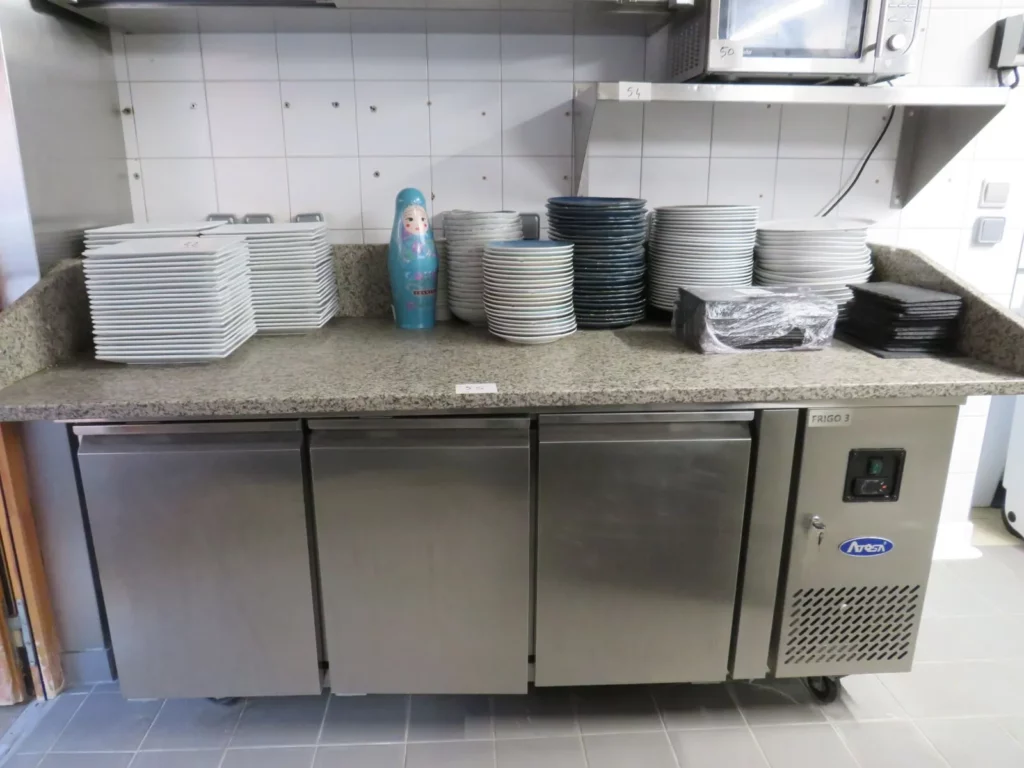 Vente matériels et mobiliers d'un restaurant