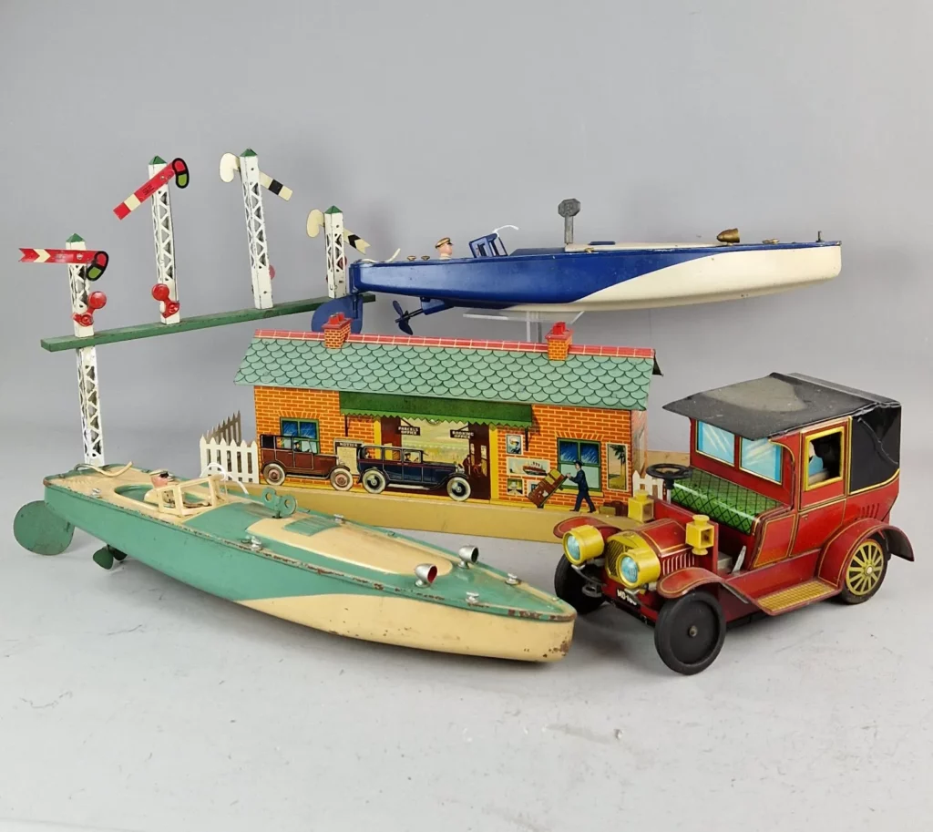Vente jouets anciens - en préparation