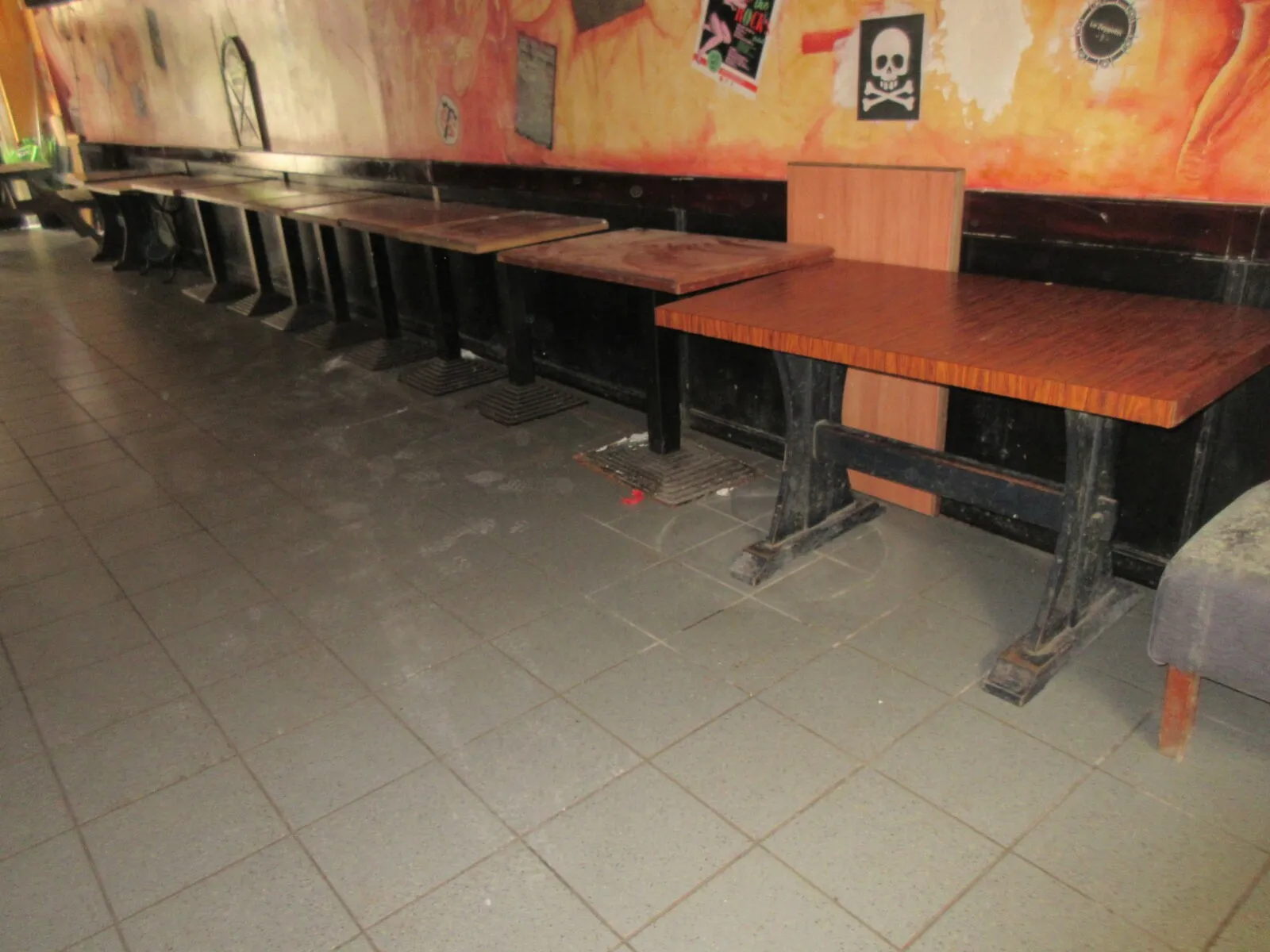 Vente matériels et mobilier d'un restaurant