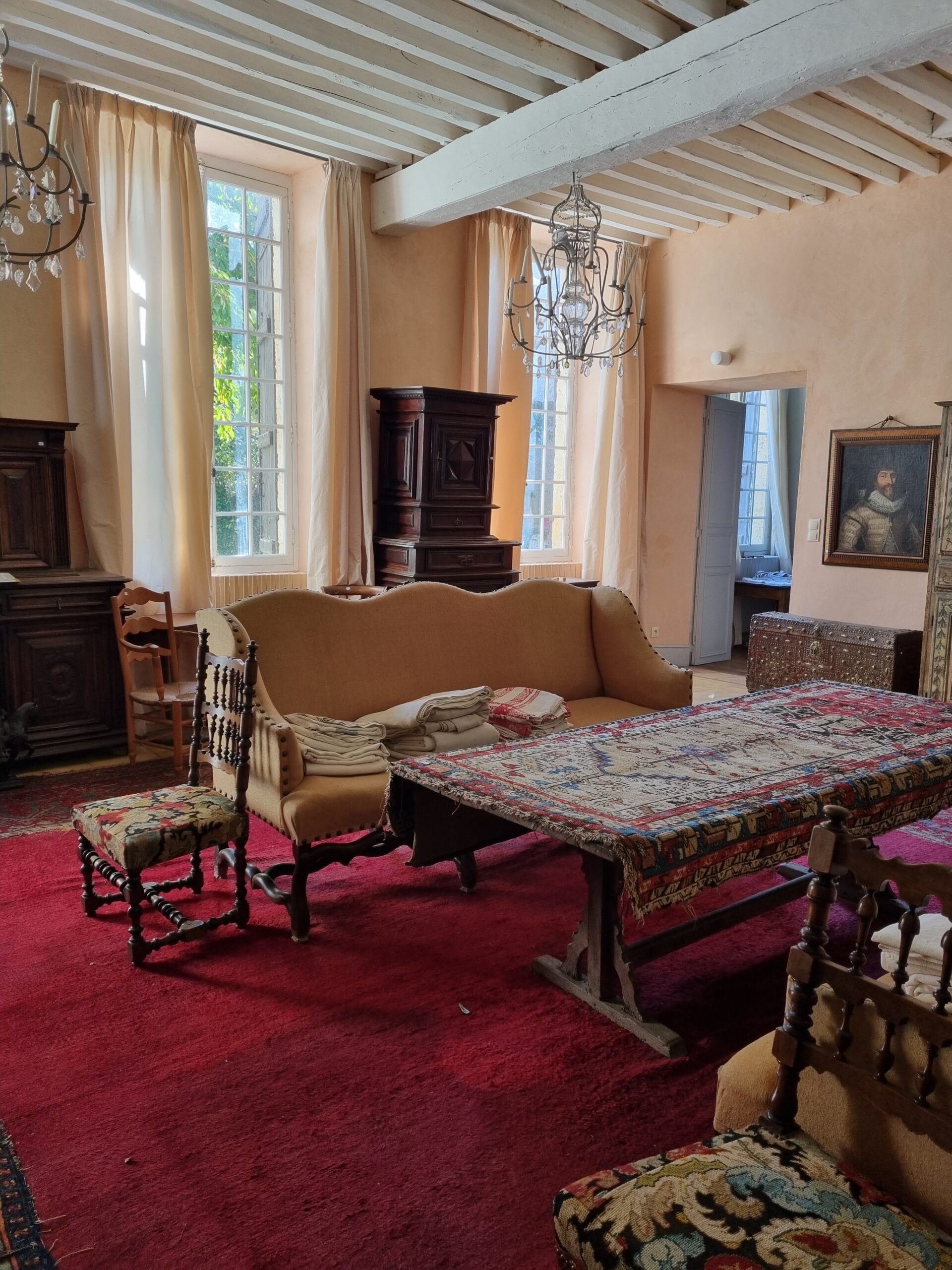 Vente entier contenu d'une belle maison