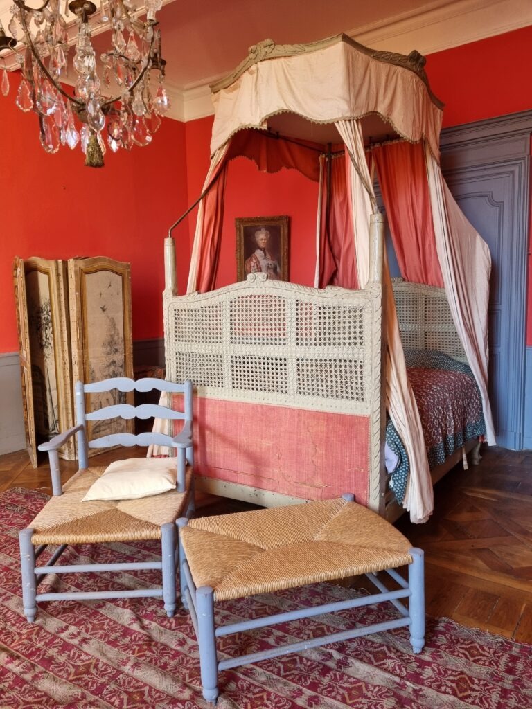 Vente entier contenu d'une belle maison