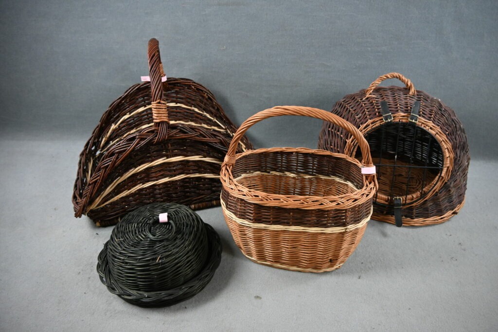 Vente informatique, stock et matériels d'un magasin de coutellerie, paniers