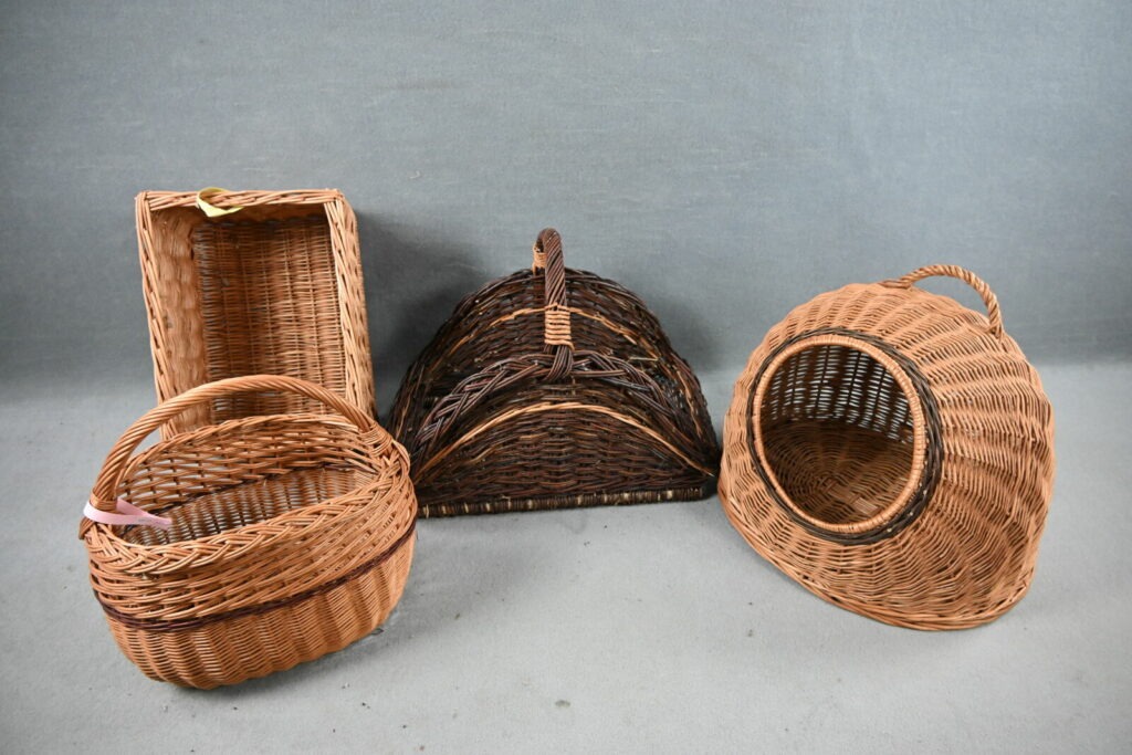 Vente informatique, stock et matériels d'un magasin de coutellerie, paniers