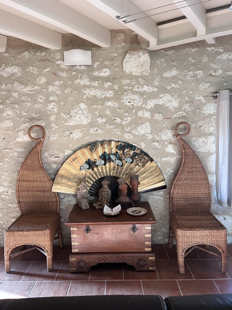 Vente entier contenu d'une maison