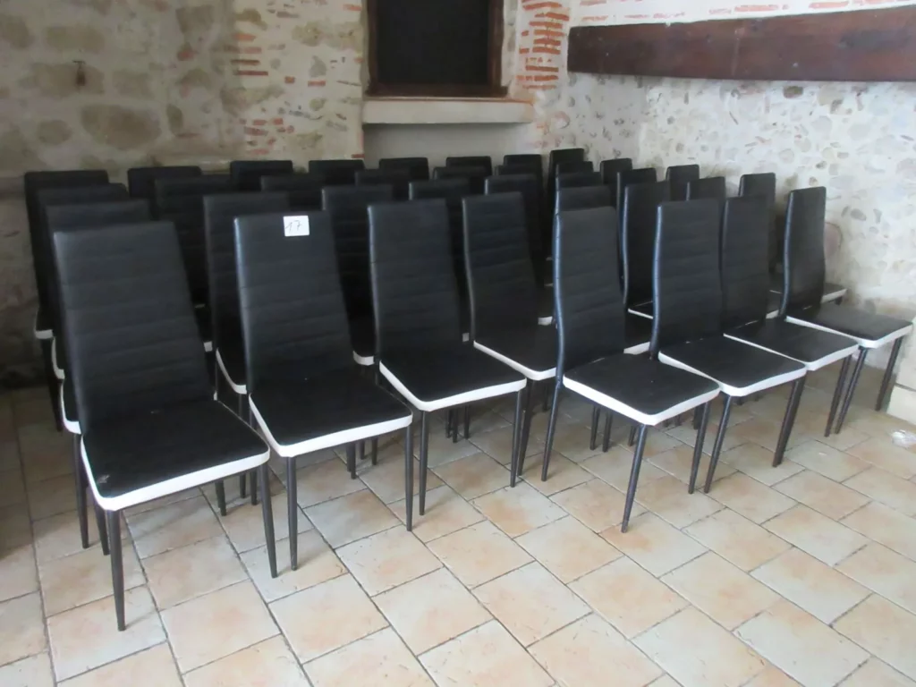 Vente aux enchères matériels et mobilier d'un restaurant