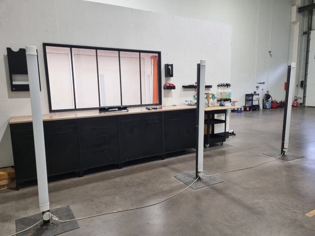 Vente de matériels de garage (centre esthétique de voitures)